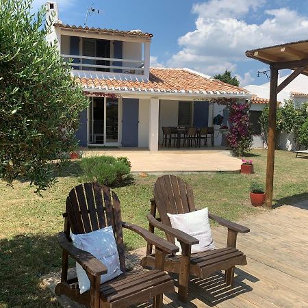 Maison En Camargue Сент-Мари-де-ла-Мер Экстерьер фото